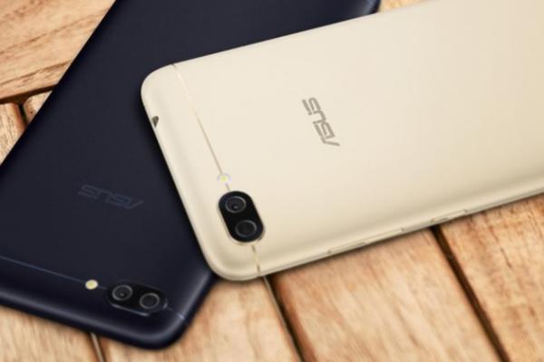 Mini Turul Magazinelor #9: UPS la preţ bun, telefon ASUS battery phone la reducere şi lichidare de stocuri la Altex Plaza