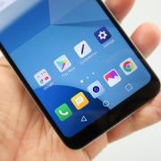 LG Q6 Review