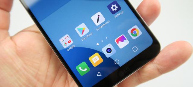 LG Q6 Review
