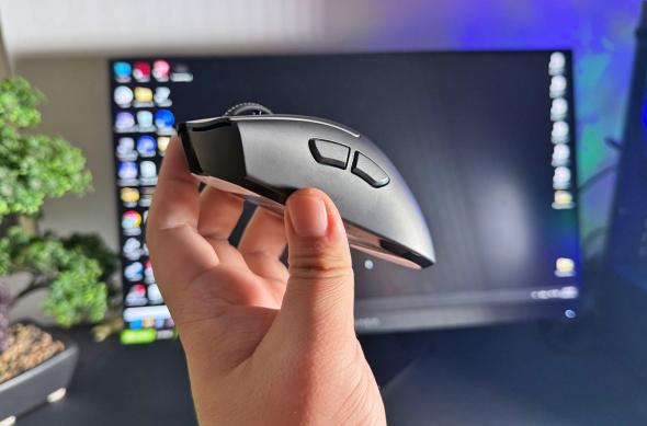 Razer DeathAdder v4 Pro - Design: Razer-Deathadder-v4-Pro-Design_005.jpg