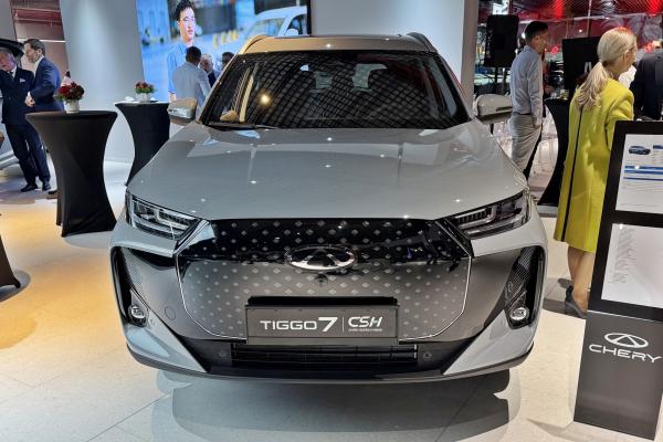 Mașina cu 7 locuri pentru familie mare? Iată-l pe Chery Tiggo 8, cu primele impresii și oferta în România (Video)