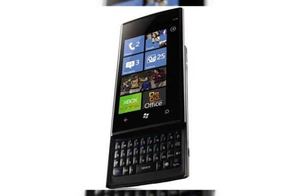 Dell Venue Pro - un smarpthone WP7 cu ecran de 4.1 inchi si tastatura QWERTY