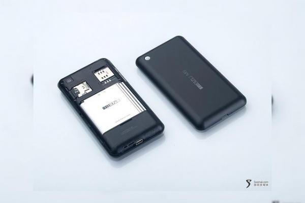 Meizu M9 disecat de experți