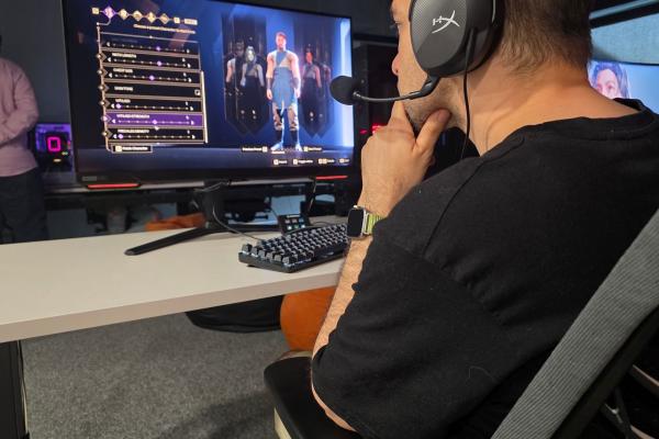 Am văzut jocul DUNE la care au lucrat români: 200 ore de gameplay şi 200.000 jucători simultan (Video)