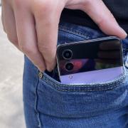Samsung Galaxy Z Flip4 Review în limba română (Evaluare Mobilissimo)