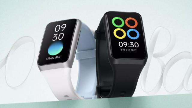 <b>OPPO prezintă brăţara de fitness Band 2, cu ecran AMOLED, 2 săptămâni autonomie</b>OPPO a furat din strălucirea evenimentului Samsung de pe 10 august, lansând propriile produse în China, precum un TV 4K, dar şi ceasurile OPPO Watch 3, plus perechea de căşti Enco Air 2 şi brăţara de fitness OPPO Band 2