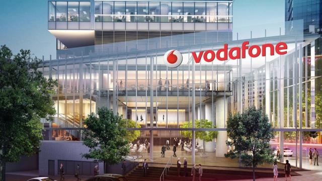 <b>Vodafone îşi vinde afacerile din Ungaria şi iese de pe piaţa ungară; Operatorul e cumpărat de stat</b>Grupul britanic Vodafone a dezvăluit la începutul acestei săptămâni faptul că îşi vinde afacerile din Ungaria pentru suma de 1.8 miliarde de euro. Aceasta mutare este realizată din dorinţa Vodafone de a simplifica portofoliul său 
