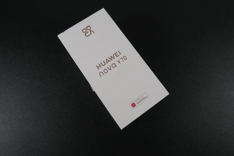 HUAWEI nova Y70 - Unboxing: ROG6028.jpg