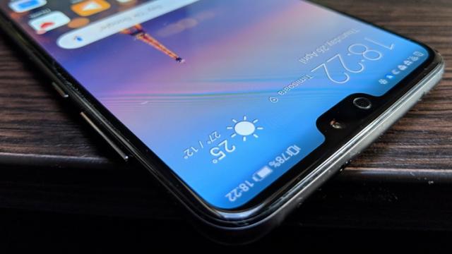 <b>Mini Turul Magazinelor #67: Huawei P20 Pro la preţ bun, SSD-uri de 960 GB la 500 lei sau mai puţin + laptop gaming la sumă OK</b>Mini Turul Magazinelor de astăzi e pe bază de telefoane clasice, stocare SSD şi laptop de gaming. Huawei P20 Pro e acum mai ieftin, pentru că a sosit P30 Pro, SSD-urile de 960 GB gravitează pe la 500 lei la evoMAG.ro şi avem 