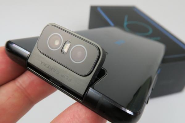 ASUS ZenFone 6 Edition 30 este anunțat oficial; O ediție limitată la 3000 exemplare, cu 12 GB RAM și 512 GB stocare