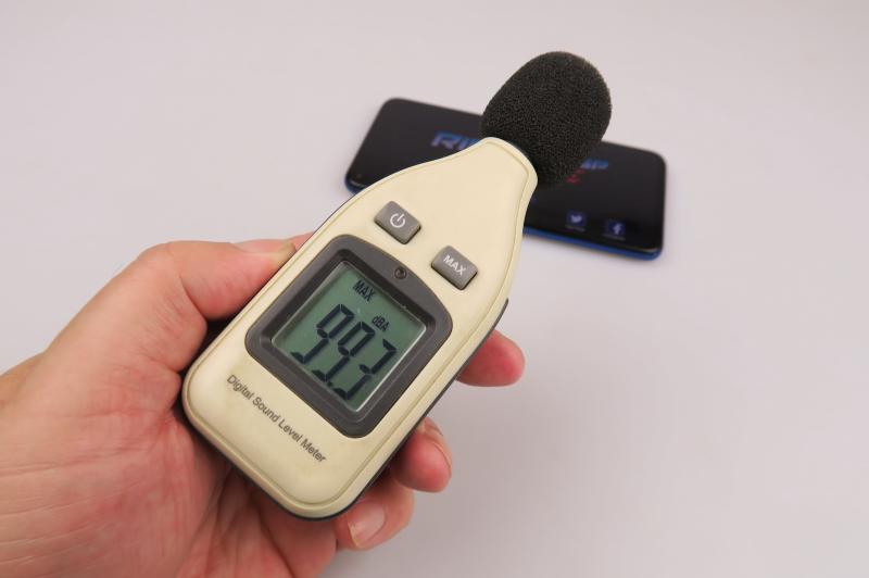 Putere volum Honor View 20: Honor-View-20_067.JPG