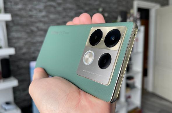 Infinix Note 40 Pro 4G - Fotografii: Infinix-Note-40-Pro-4G-Fotografii_063.jpg