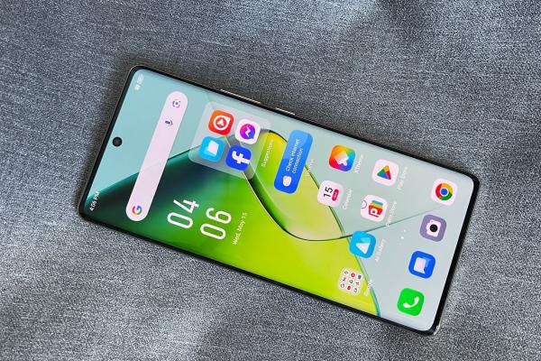 Infinix Note 40 Pro 4G review detaliat în limba română (Evaluare Mobilissimo)