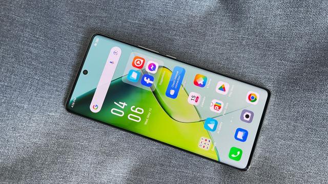<b>Infinix Note 40 Pro 4G review detaliat în limba română (Evaluare Mobilissimo)</b>Finalul de primăvară a venit cu noutăți în România, odată cu primirea unui nou producător de smartphone-uri pe piața locală și anume Infinix. Brandul a adus la debut nici mai mult, nici mai puțin de 5 smartphone-uri, iar de departe 