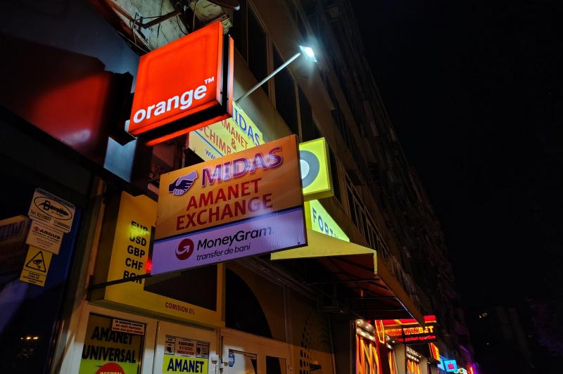 Motorola Edge 50 Fusion - Mostre Foto (seara): Motorola-Edge-50-Fusion-Mostre-noapte_014.jpg