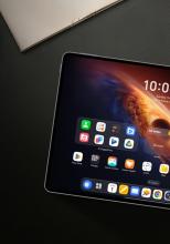 Tableta HONOR MagicPad 4 este disponibilă în România; Ecran OLED 165Hz, funcții AI și experiență apropiată de laptop într-un format subțire