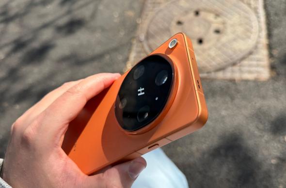 OPPO Find X9 Ultra - Galerie foto Mobilissimo.ro: OPPO-Find-X9-Ultra-Design_ (37).jpg