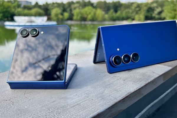 Primele imagini cu Galaxy Z Fold 8, Fold 8 Wide și Flip 8 dezvăluie direcția Samsung