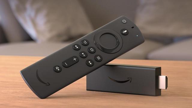 <b>Amazon, dată în judecată pentru Fire TV Stick! Dongle-urile mai vechi ar fi devenit inutilizabile</b>Compania Amazon se confruntă cu un proces colectiv în Statele Unite, după ce mai mulți utilizatori au reclamat probleme legate de funcționarea modelelor mai vechi de Amazon Fire TV Stick. Plângerea vizează în special primele două generații de dispozitive