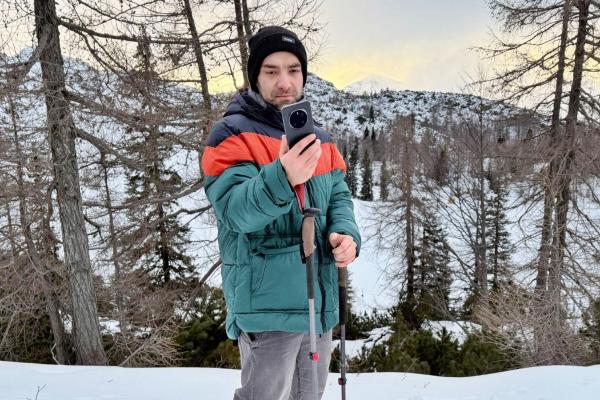 Am dus HONOR Magic7 Pro în munţii Sloveniei pentru parapantă, ATV, drumeţii; S-a descurcat?