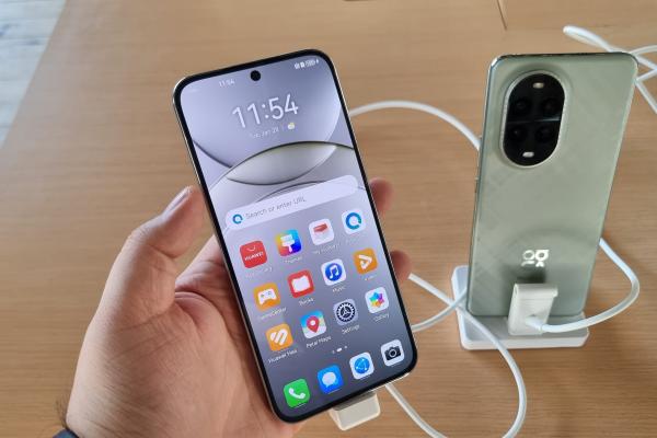 HUAWEI nova 13 - Fotografii Hands-on
