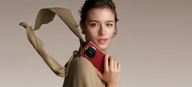 Preț și disponibilitate HUAWEI Mate X6 în România (extra reducere + smartwatch cadou)