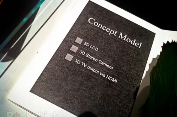 IFA 2010: Sharp prezinta un cameraphone capabil de captura 3D: sharp_3d_shooting_phone_camera_3.jpg