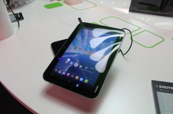 IFA 2013: Toshiba Excite Write hands on - o tabletă cu CPU Tegra 4 pentru profesioniști (Video): toshiba_excite_write_mobilissimo_ifa_2013_03jpg.jpg