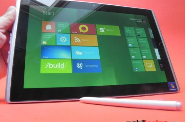 ASUS Eee Slate B121 Review/Windows 8 Developer Preview - o privire asupra unei tablete business, cu viitorul Windows la pachet (Video): asus_eee_slate_b121_mobilissimo_12.jpg