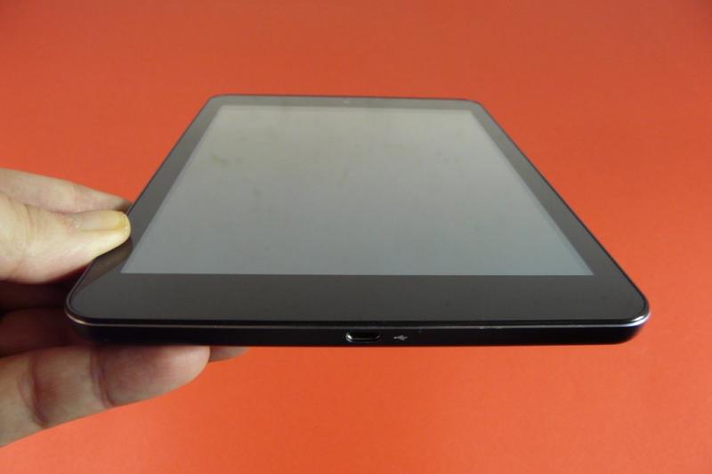 E-Boda Revo R85 unboxing: tabletă quad core cu format de iPad Mini și preț atractiv (Video): p1320251jpg.jpg
