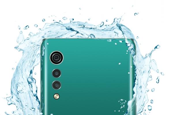 Mini Turul Magazinelor #147: televizoare Philips şi NEI 4K la reducere, două telefoane midrange cu procesoare foarte puternice la preţ bun