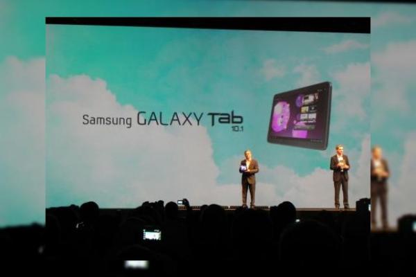Samsung Galaxy Tab 10.1: momentul debutului surprins de trimisul Mobilissimo la MWC (Video)