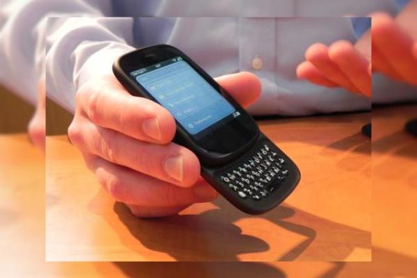 MWC 2011: HP Veer, un telefon mic dar puternic; iată-l În acțiune (Video)