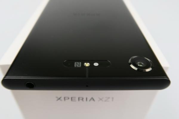 Turul Magazinelor #515: Sony Xperia XZ1 la preţ fantastic, Xiaomi Mi 8 Lite la ofertă, iPhone XR la preţ mai OK şi ceasuri atractive