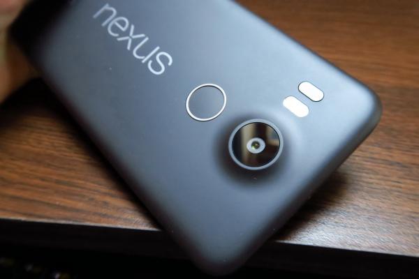 LG Nexus 5X - camera mult peste medie, se ia în piept cu flagship-urile din 2016