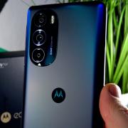 Motorola Edge 30 PRO review în limba română (Evaluare Mobilissimo)