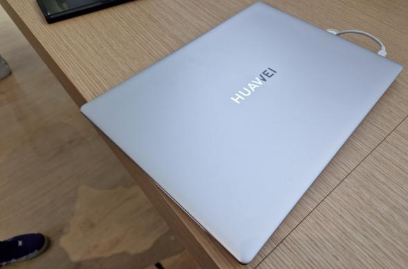 Huawei MateBook X Pro - Fotografii hands-on MWC 2022: HUAWEI-MateBook-X-Pro-2022_014.jpg