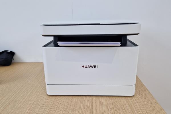 HUAWEI PixLab X1 - Fotografii MWC 2022