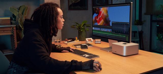 Apple prezintă Mac Studio, un computer compact pentru editare foto/video cu noul procesor Apple M1 Ultra