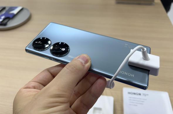 Honor 70 - Hands-on IFA 2022: Photo 02.09.2022, 15 18 33.jpg