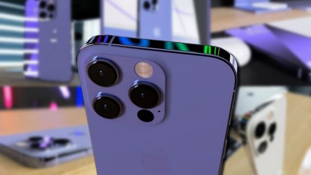 <b>Apple va aduce un mic boost pentru viteza de încărcare în cazul lui iPhone 14 Pro; La ce putere se va încărca?</b>Numărătoarea inversă până la evenimentul Apple de pe data de 7 septembrie a început, aceasta fiind ziua în care vom face cunoștiință cu noua serie iPhone 14. Dacă pentru modelele de bază din lineup schimbările nu vor fi atât de mari