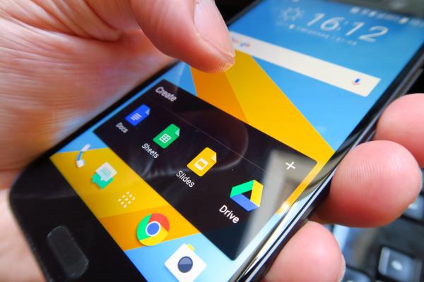 HTC 10: OS, UI, aplicaţii cu un Sense mai liber, mai hip şi cool