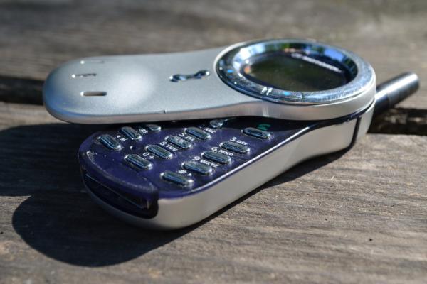 Motorola V70 - Fotografii Hands-On