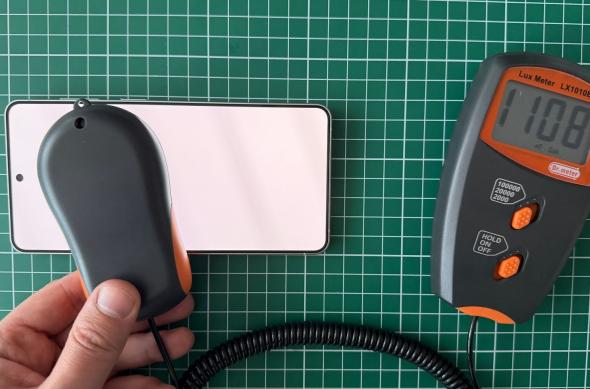 Samsung Galaxy S26+ - Test luminozitate: Luminozitate_ (3).jpg