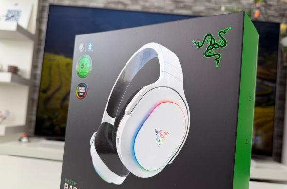 Razer Barracuda X Chroma White Edition - Fotografii: Razer-Barracuda-X-Chroma_ (5).jpg