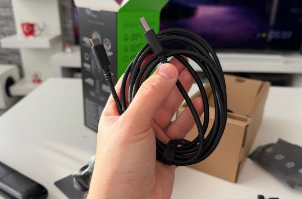 Razer Seiren V3 Chroma - Fotografii: razer-seiren-v3-chroma_ (5).jpg