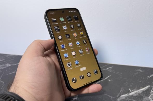 POCO X8 Pro (Iron Man Edition) - Galerie foto Mobilissimo.ro: img051.jpg