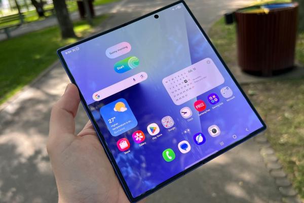 Samsung lansează programul beta One UI 8.5 pentru Galaxy Z Fold7 și Z Flip7