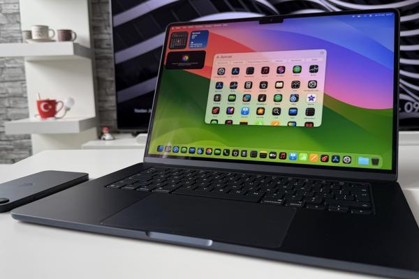 Apple MacBook Air (M5) review: Echilibrul între portabilitate și putere, fanless și cu autonomie de top