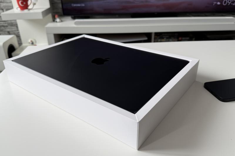 Apple MacBook Air M5 - Unboxing: img115.jpg